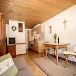 アパート Beim Holzschnitzer-4 By Interhome *