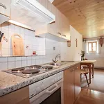 Beim Holzschnitzer-4 By Interhome アパート ゼルデン